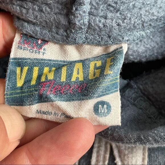 Champion, MV Sport Vintage Fleece, Jo Ann’s, & Salon & Spa Sweatshirt Lot M/L - Picture 7 of 9